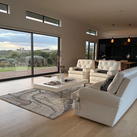 Room At Raglans Travellers Rest Coastal Retreat Exterior foto