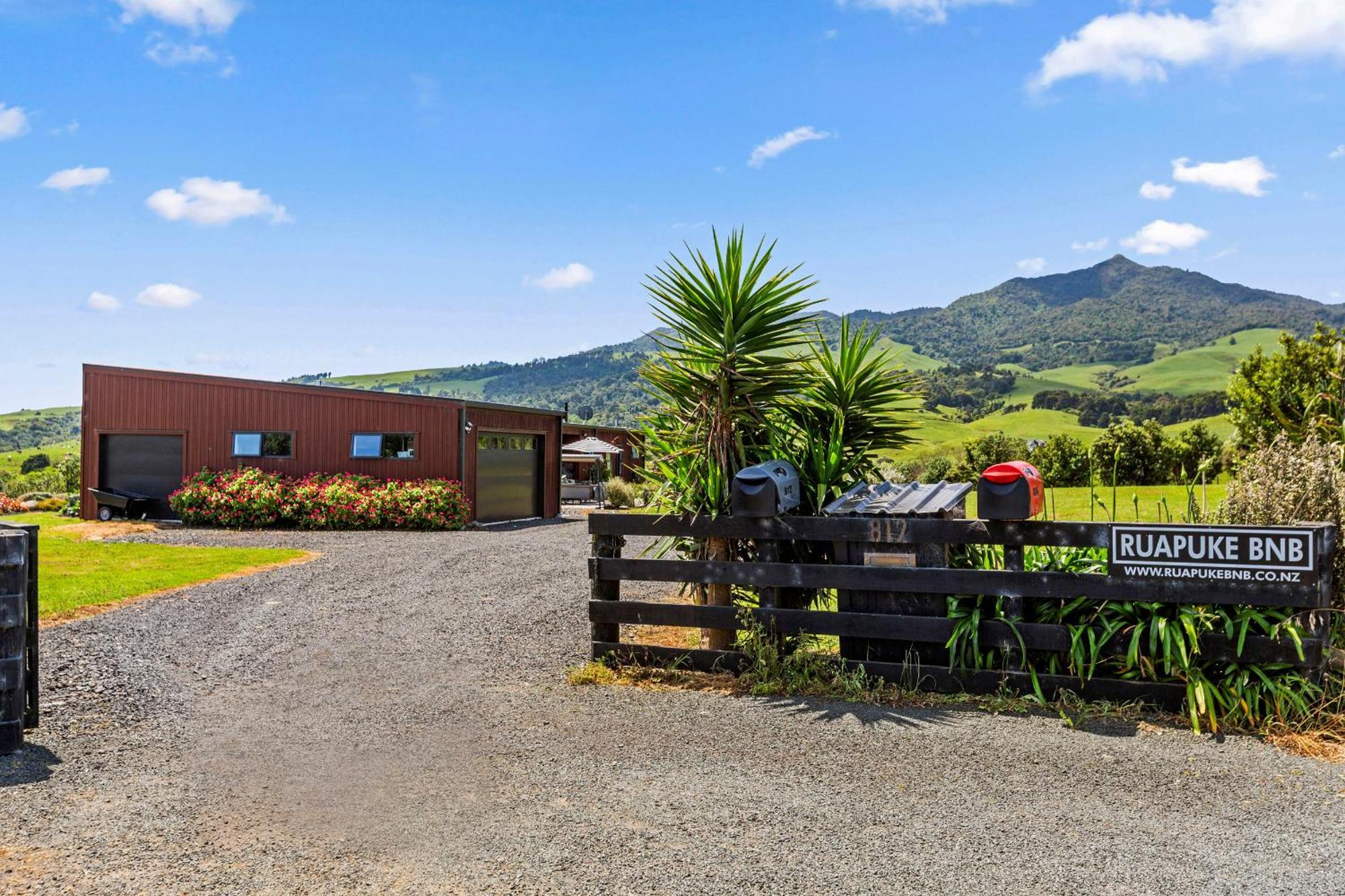 Room At Raglans Travellers Rest Coastal Retreat Exterior foto